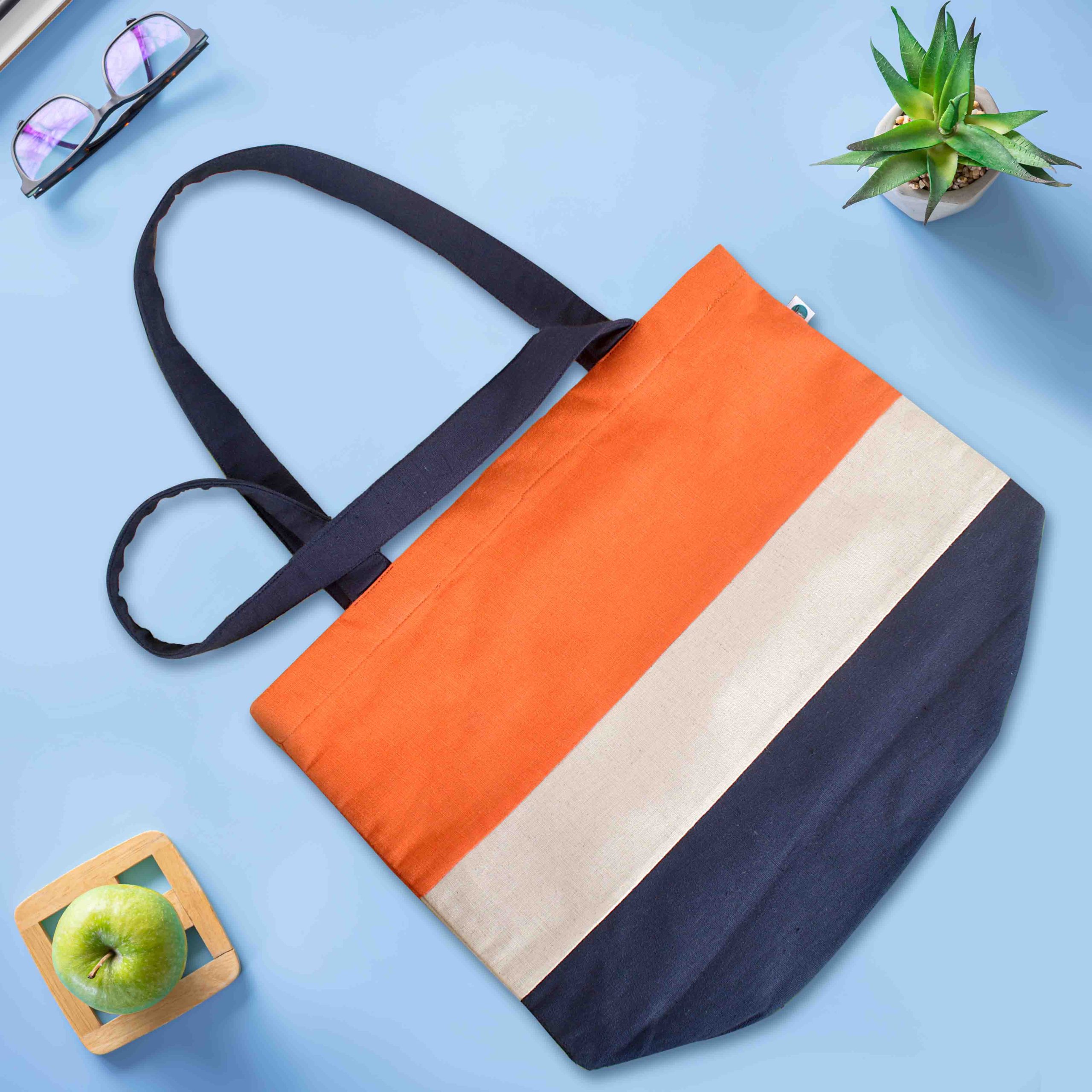 Green Flower Straw Beach Bag Wide Stripes Tote Bag for Travelling | Big tote  bags, Fashion tote bag, Straw bags